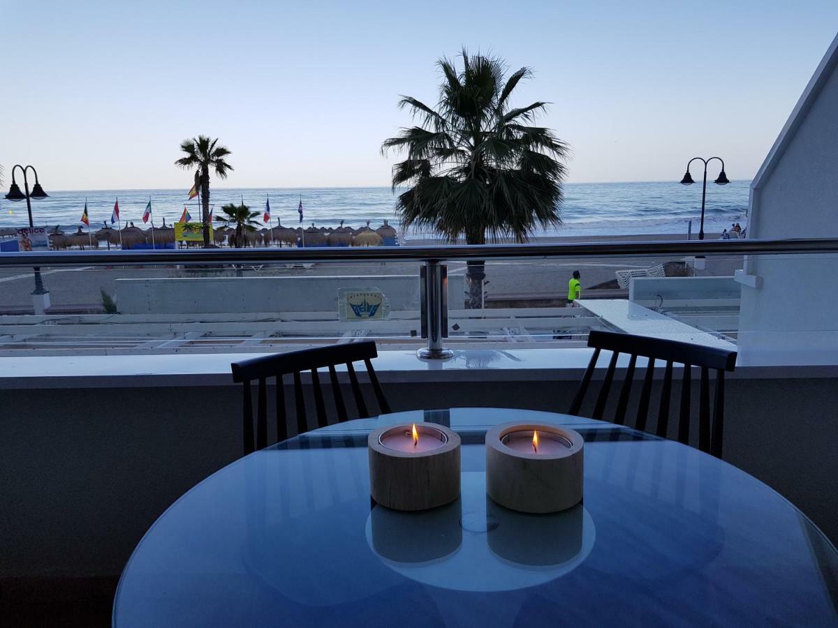 Appartamento Lujoso Estudio Frontal Al Mar